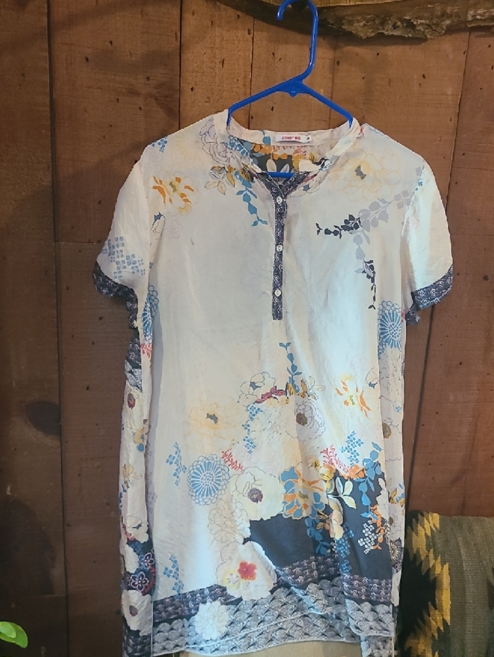 Johnny Was 100% Silk Floral Short Sleeve Tunic